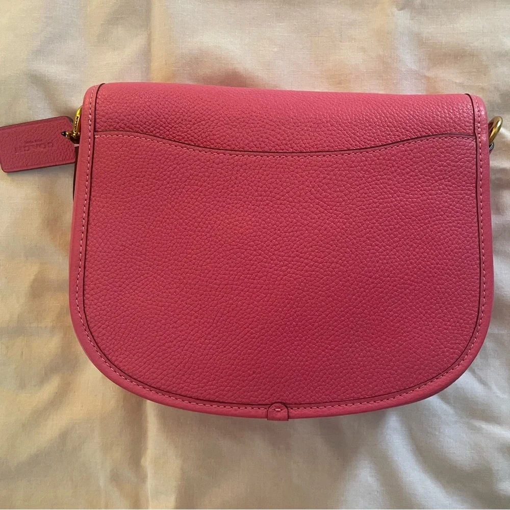 Pink Leather COACH Crossbody Bag NWT in mint condition. - Picture 11 of 14